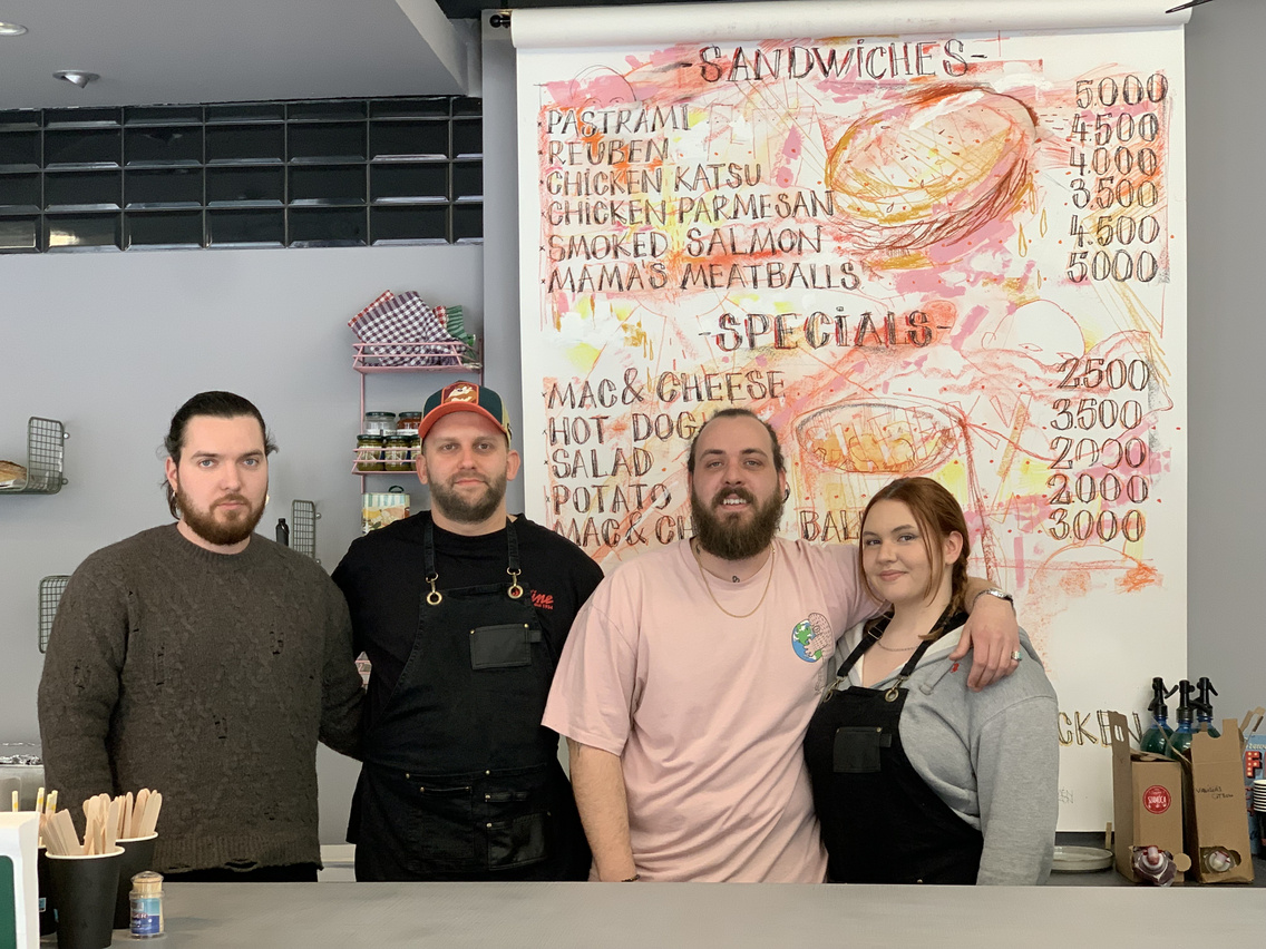 Cheeky's Deli csapat